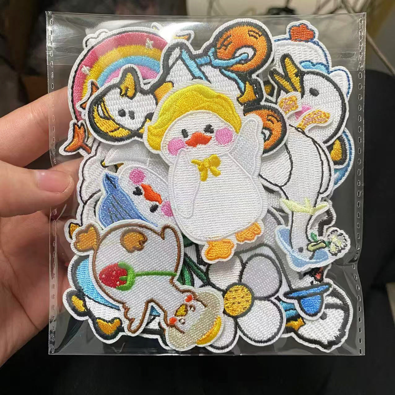 Wholesale Cute duck embroidered patch for children's clothes